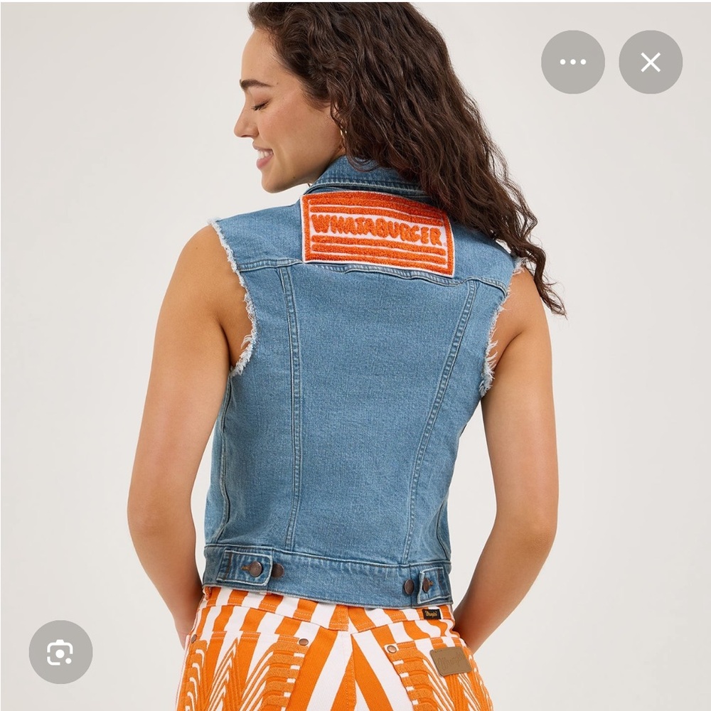 WRANGLER X WHATABURGER WOMEN'S CUT-OFF VEST - Picture 7 of 10